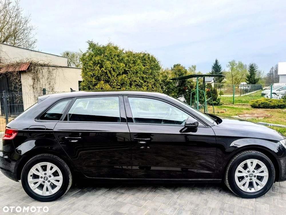 Audi A3 Sportback 1.4 TFSI Attraction - 12