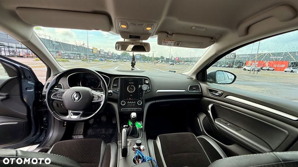Renault Megane 1.5 Blue dCi Intens - 10
