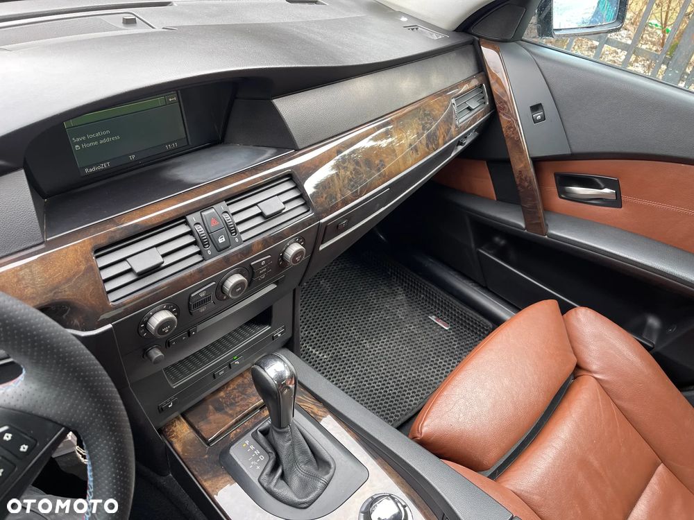 BMW Seria 5 530d - 26