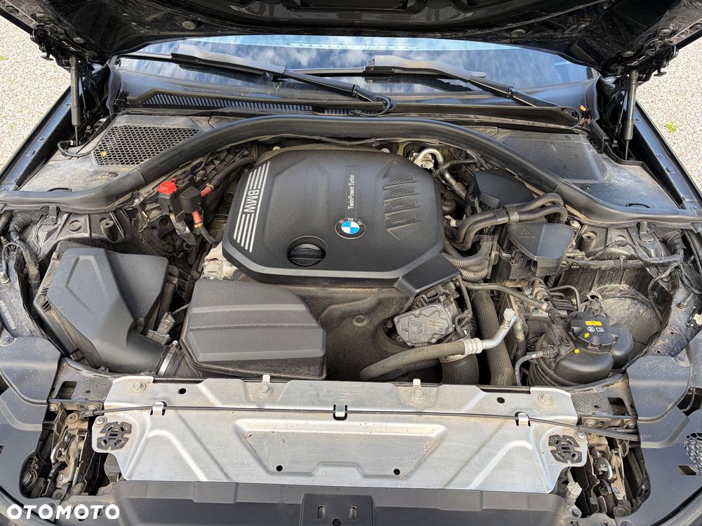 BMW Seria 3 320d xDrive M Sport Shadow - 17