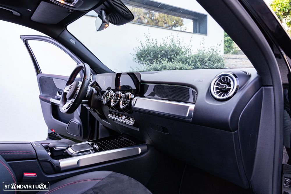 Mercedes-Benz GLB 180 d AMG Line - 15