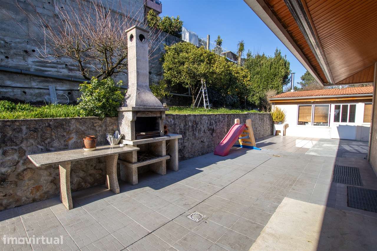 Moradia Isolada T4 Venda em Viseu,Viseu - Grande imagem: 3/60