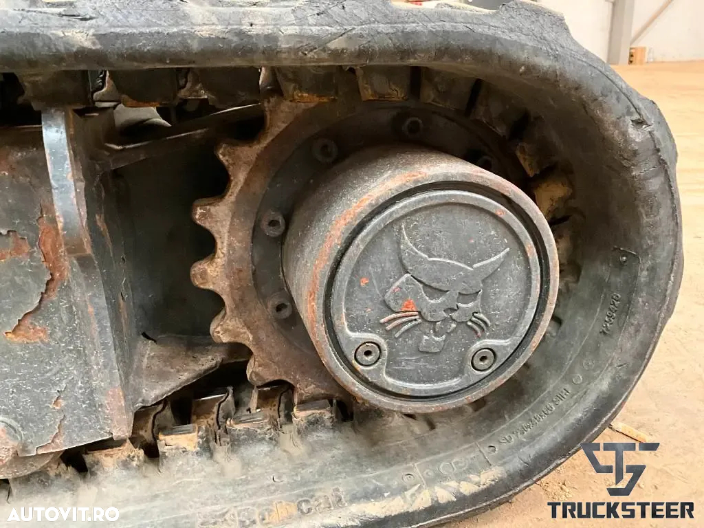Bobcat E17 - 10