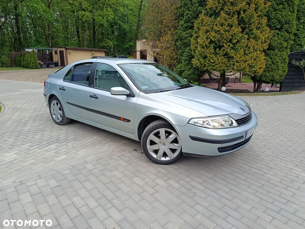 Renault Laguna - 3