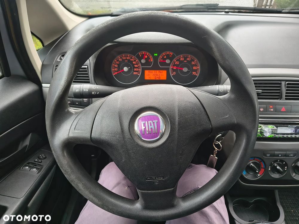 Fiat Punto - 7