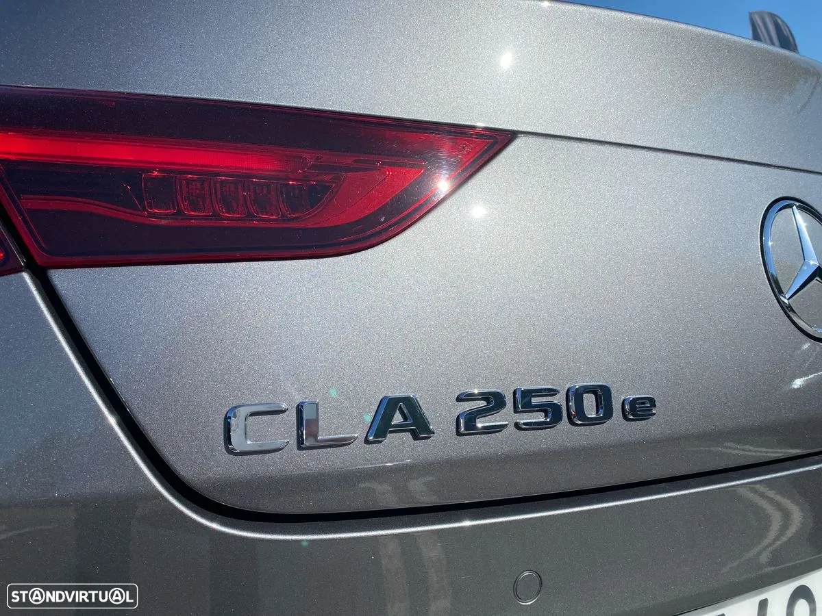Mercedes-Benz CLA 250 e AMG Line - 10