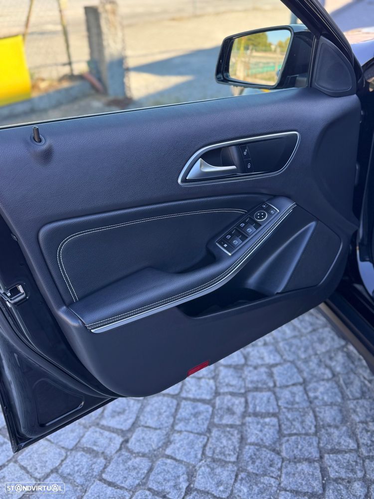 Mercedes-Benz GLA 180 (CDI) d Urban - 10