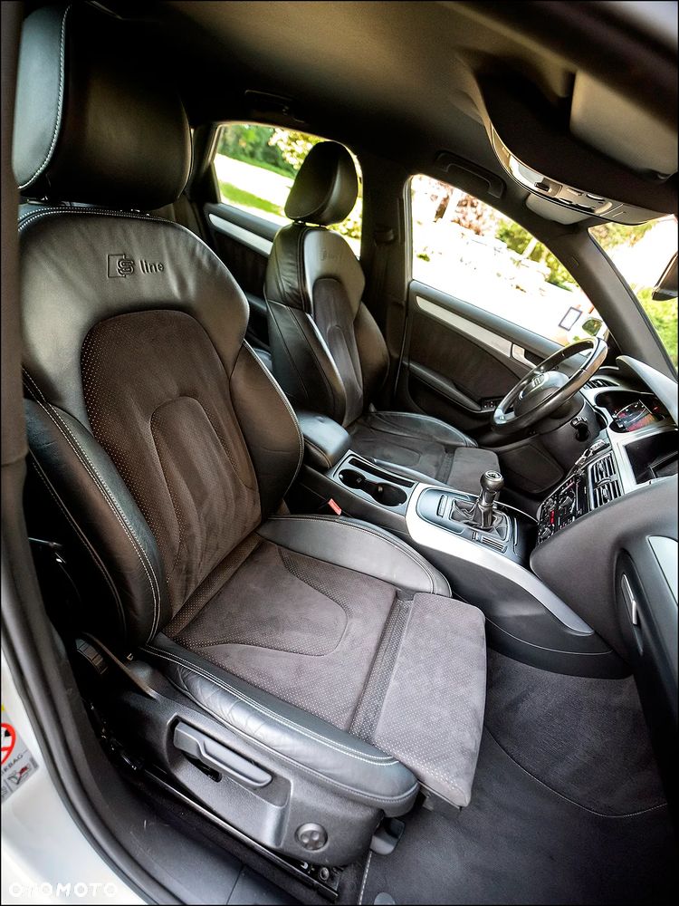 Audi A4 Limousine - 33