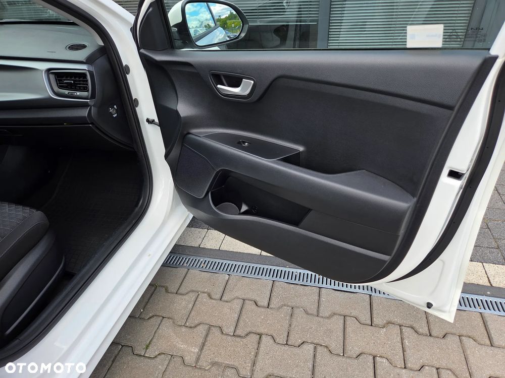 Kia Rio 1.0 T-GDI M - 32