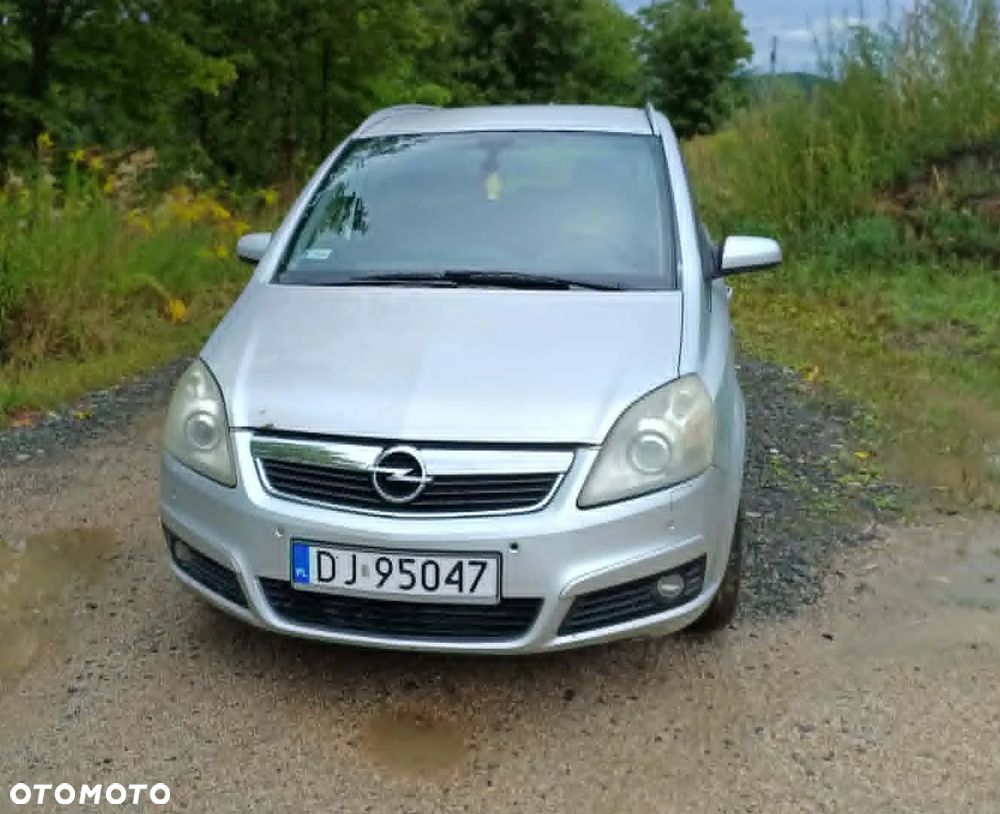 Opel Zafira 1.9 CDTI Cosmo - 2