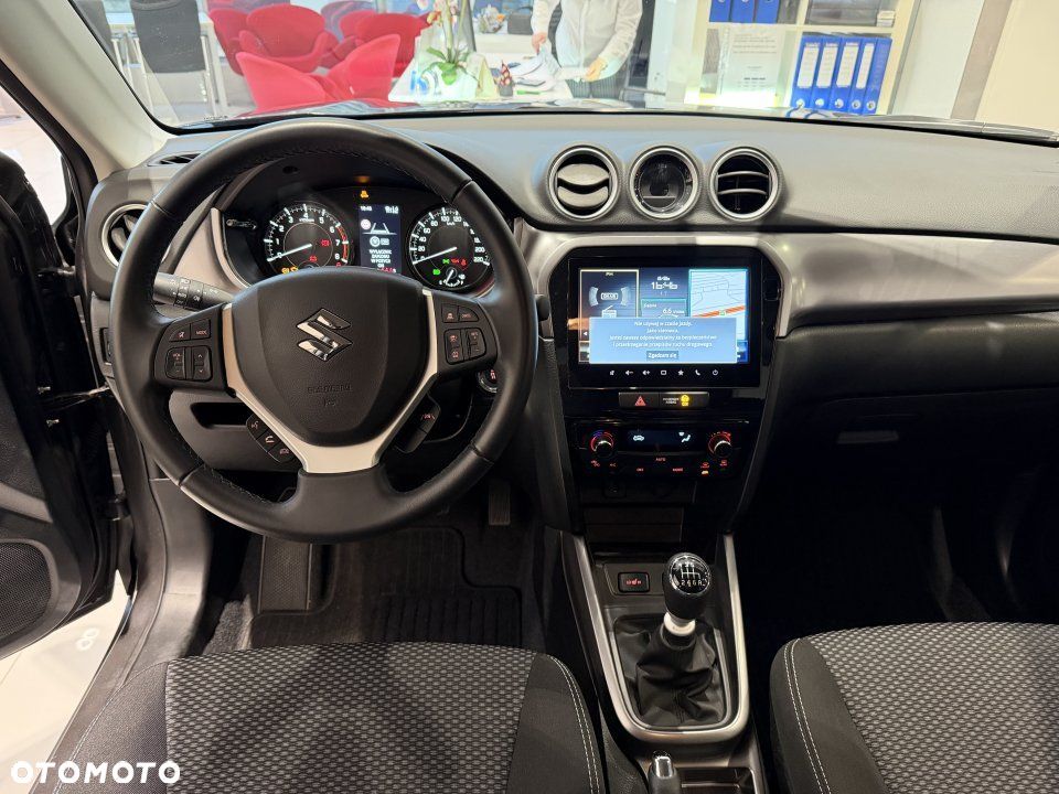 Suzuki Vitara - 8
