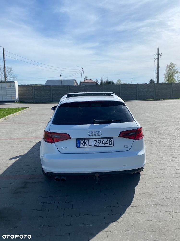 Audi A3 Sportback 2.0 TDI quattro Ambiente - 4