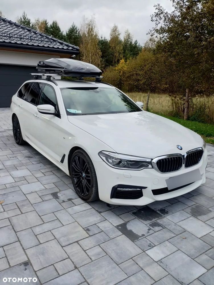 BMW Seria 5 520d M Sport - 1