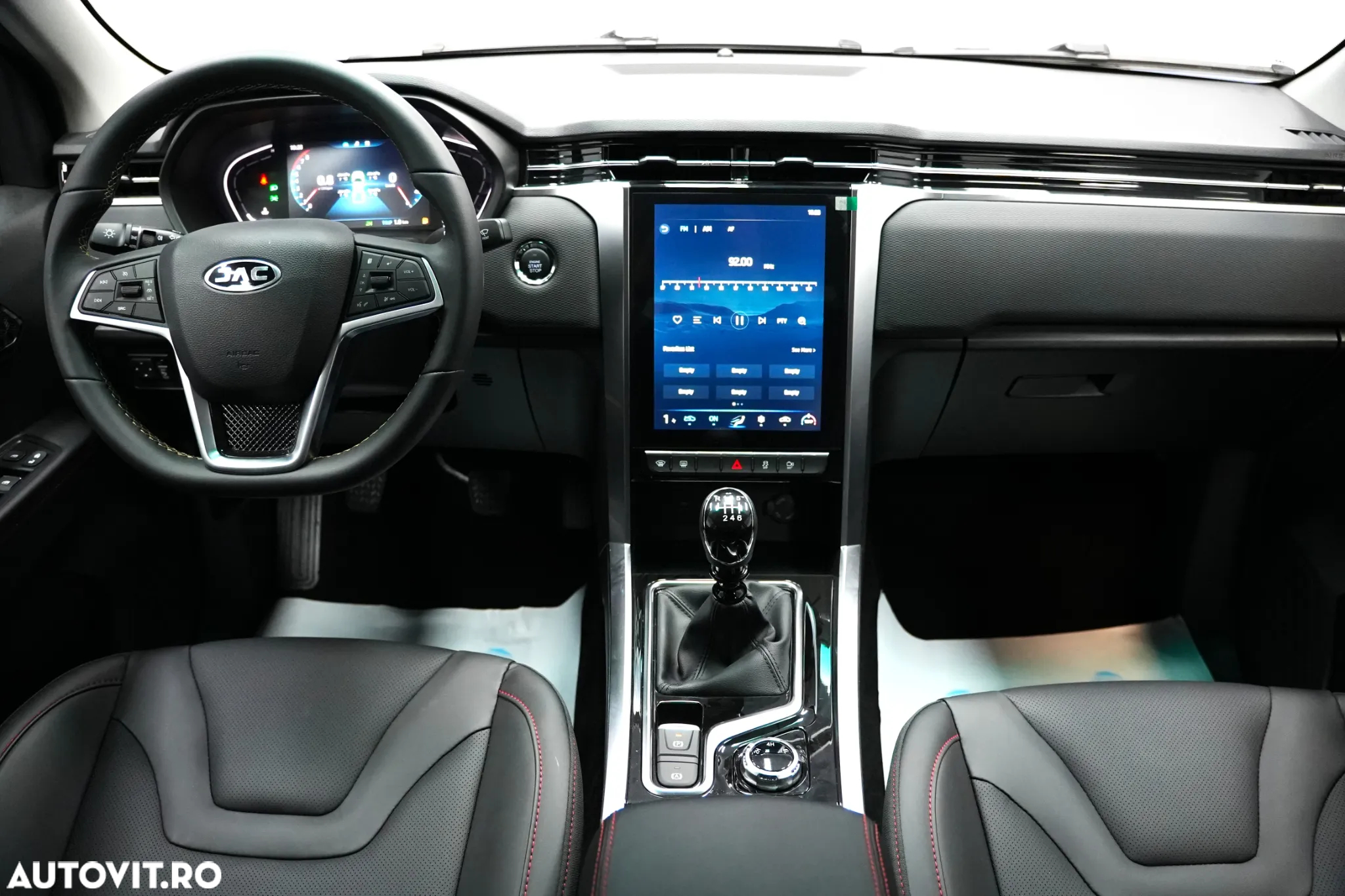 JAC T8 - 7