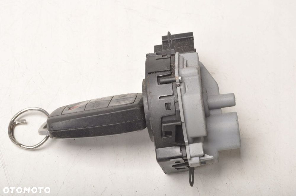 VOLVO C30 S40 V50 C70 STACYJKA KLUCZYK 31252481 - 1