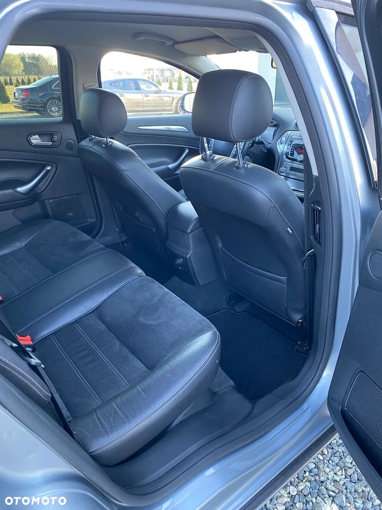 Ford Mondeo 2.0 TDCi Titanium S - 13