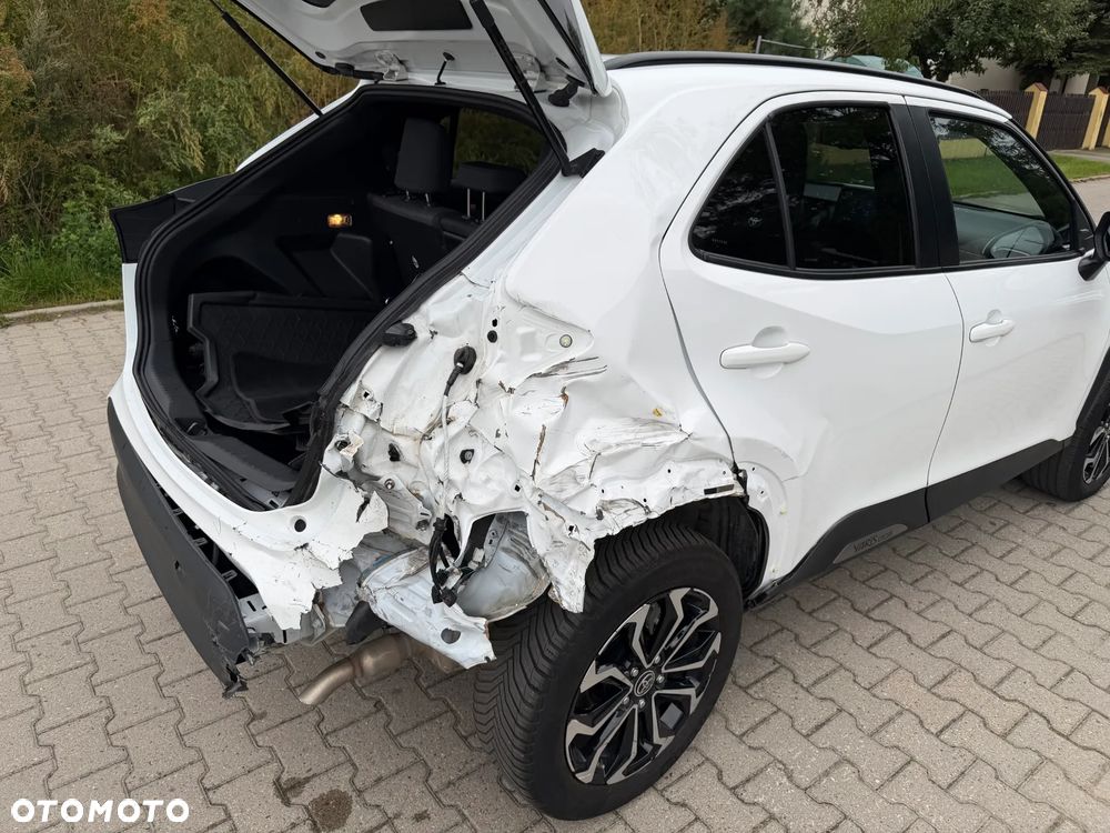 Toyota Yaris Cross Hybrid 1.5 Executive - 25