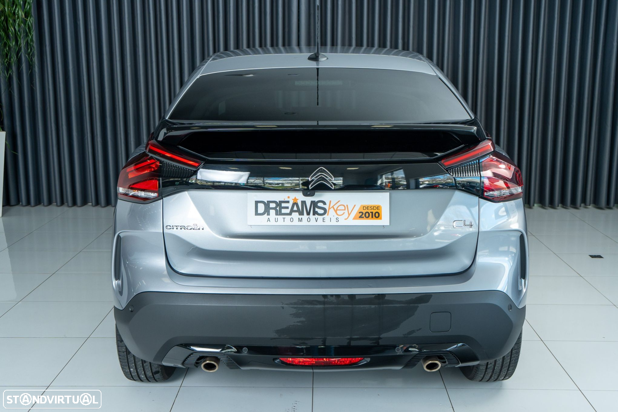 Citroën C4 1.2 PureTech Shine - 3