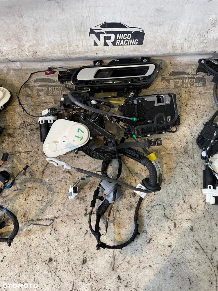 ZAMEK ZAMKI DRZWI SOFT CLOSE DOCIĄGI WIĄZKI BMW 7 i7 G70 KOMPLET - 4