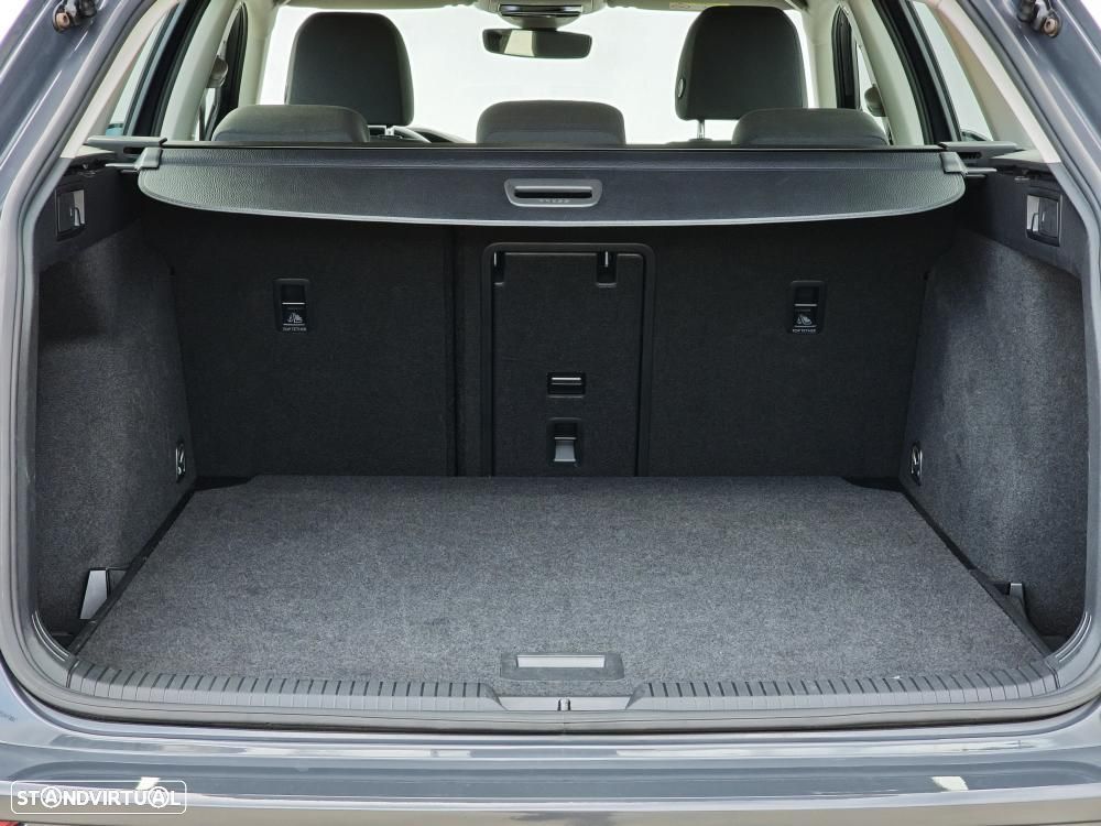 VW Golf Variant 2.0 TDi Life - 6