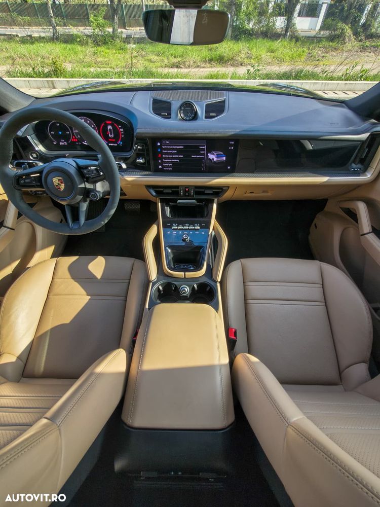 Porsche Cayenne Coupe S - 6