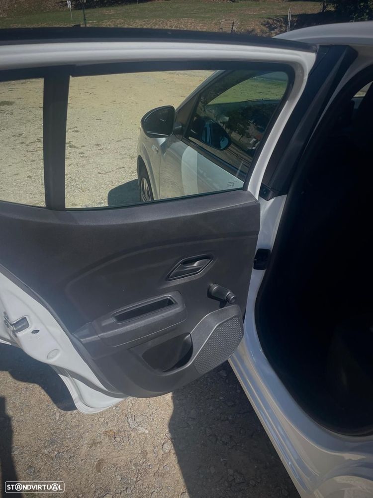 Dacia Sandero 1.0 ECO-G Essential Bi-Fuel - 17