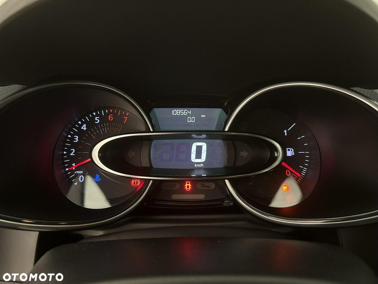 Renault Clio - 15