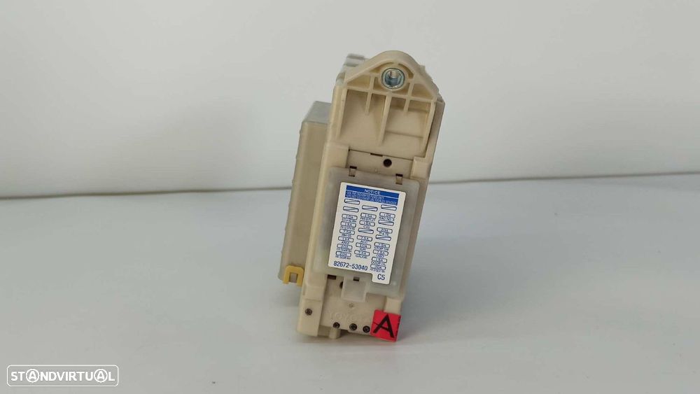 CAIXA DE RELÉS/ FUSÍVEIS LEXUS IS200 (DS2/IS2) 220D - 3