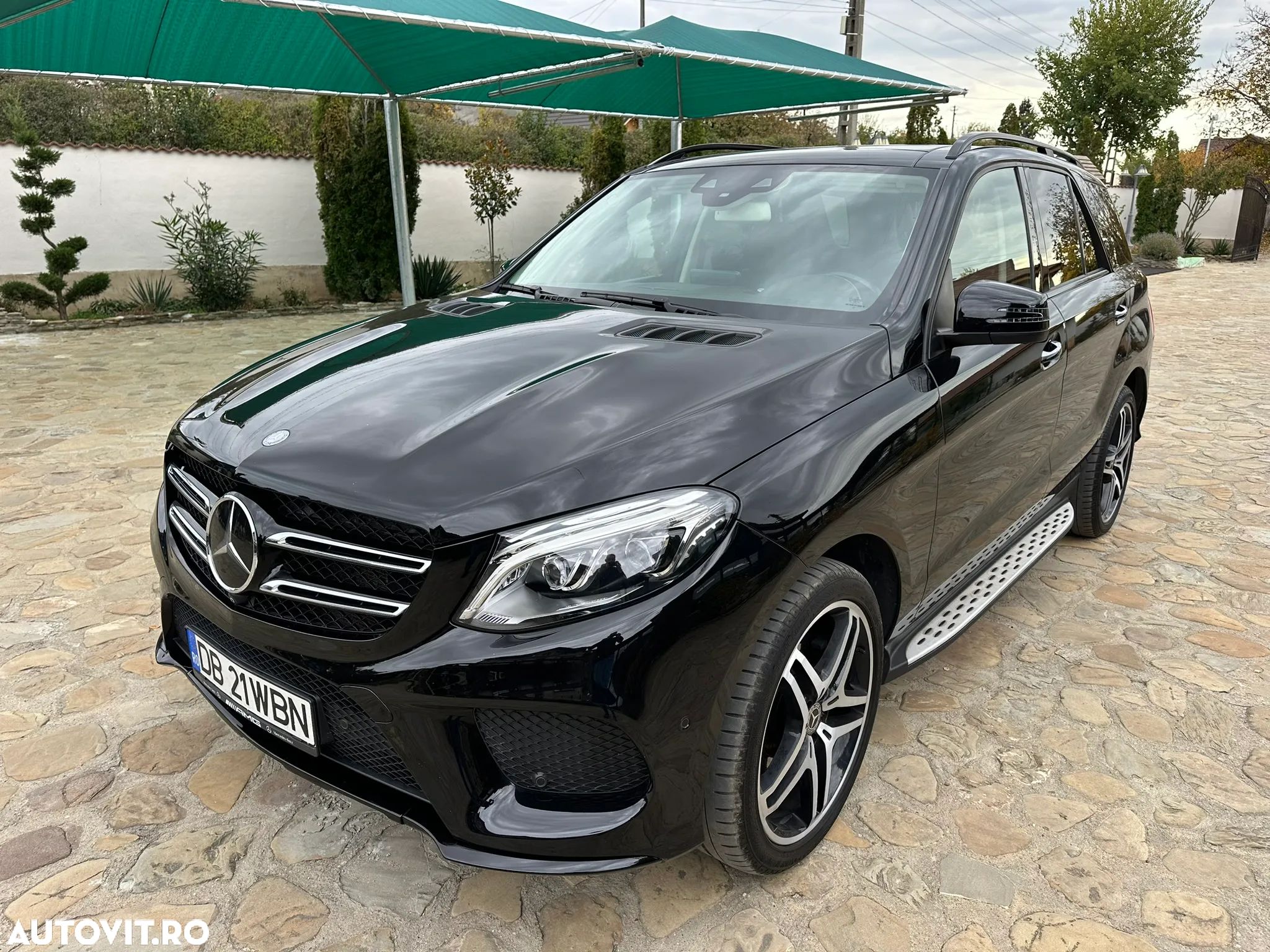 Mercedes-Benz GLE 400 4MATIC - 1