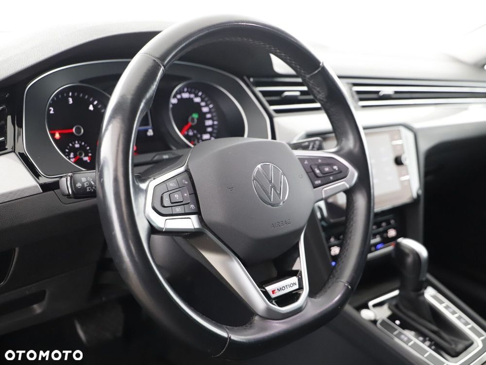 Volkswagen Passat Variant 2.0 TDI Business DSG - 14