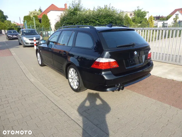 BMW Seria 5 525i Touring Edition Lifestyle - 22