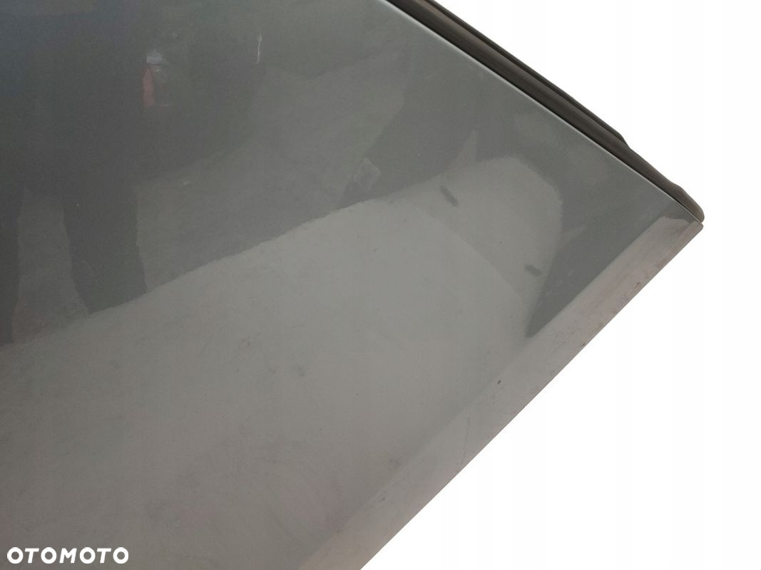 DRZWI PRAWE PRAWY TYŁ TYLNE VOLVO V40 II LIFT (2016-2019) 721-16 721 - 7