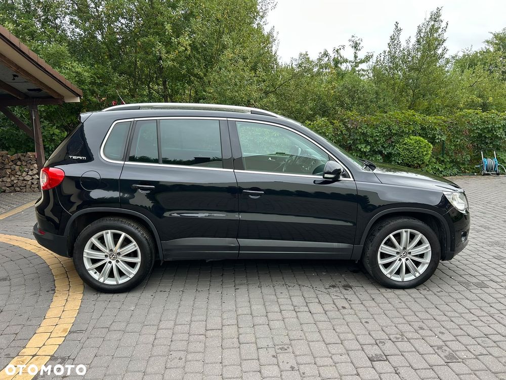 Volkswagen Tiguan 2.0 TDI DPF 4Motion BlueMotion Technology Exclusive - 7