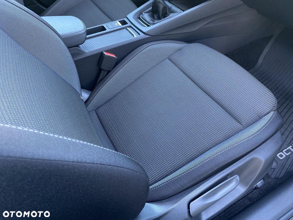 Skoda Octavia 1.5 TSI Selection - 18