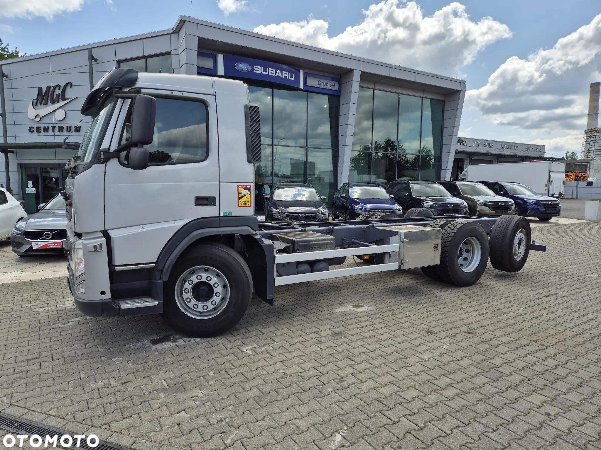 Volvo FM 420 / RAMA DO ZABUDOWY / ODNOWIONA / NISKIE MOTOGODZINY / SPRAWNA / EURO 5 / DŁ. RAMY 6.05m / OKAZJA - 13