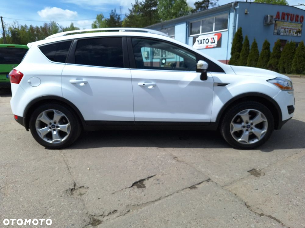 Ford Kuga 2.0 TDCi 4WD Titanium Plus - 4
