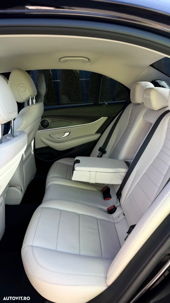 Mercedes-Benz E - 34