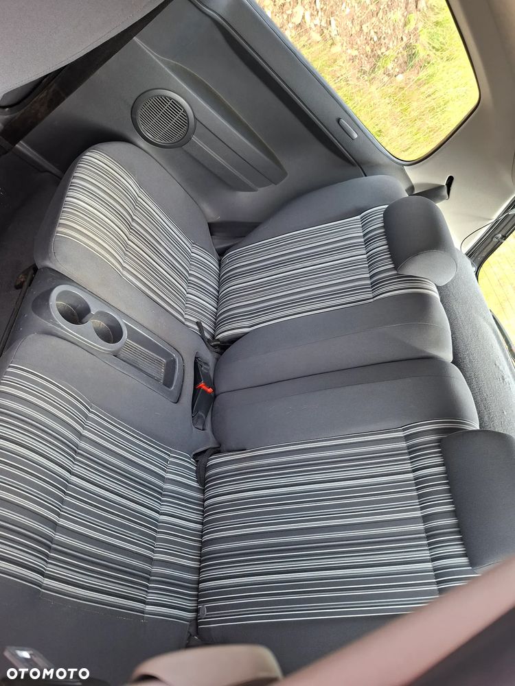Volkswagen Fox 1.2 - 8