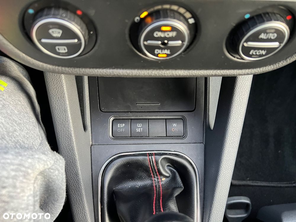 Volkswagen Golf 1.4 TSI GT - 15