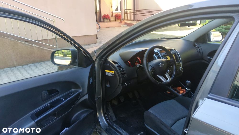 Kia Ceed 1.6 Crdi Comfort - 13
