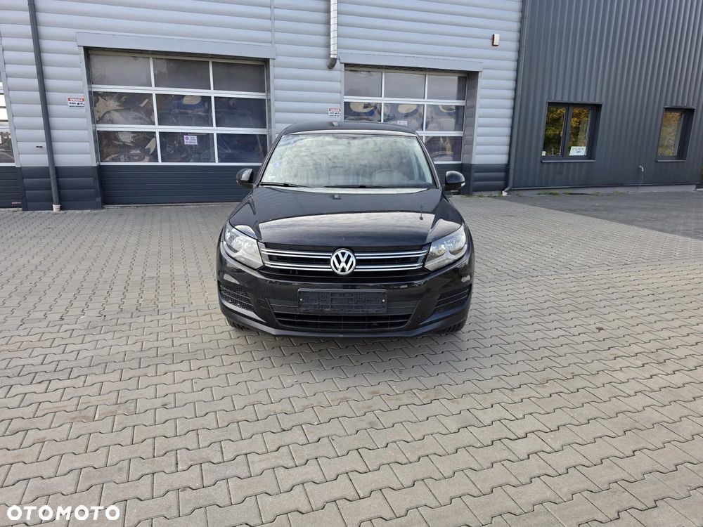Volkswagen Tiguan - 11