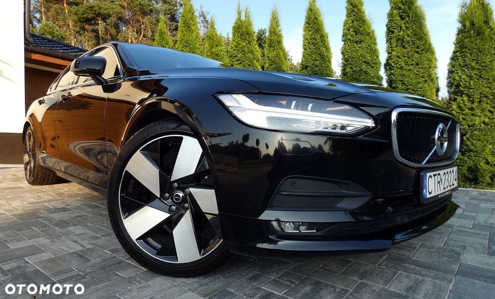 Volvo S90 D4 SCR Momentum Pro - 40