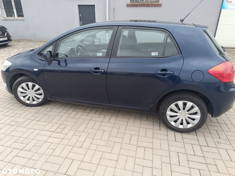 Toyota Auris 2.0 D-4D Luna - 4