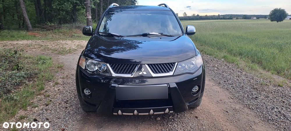 Mitsubishi Outlander 2.0 DID Intense + SE - 2