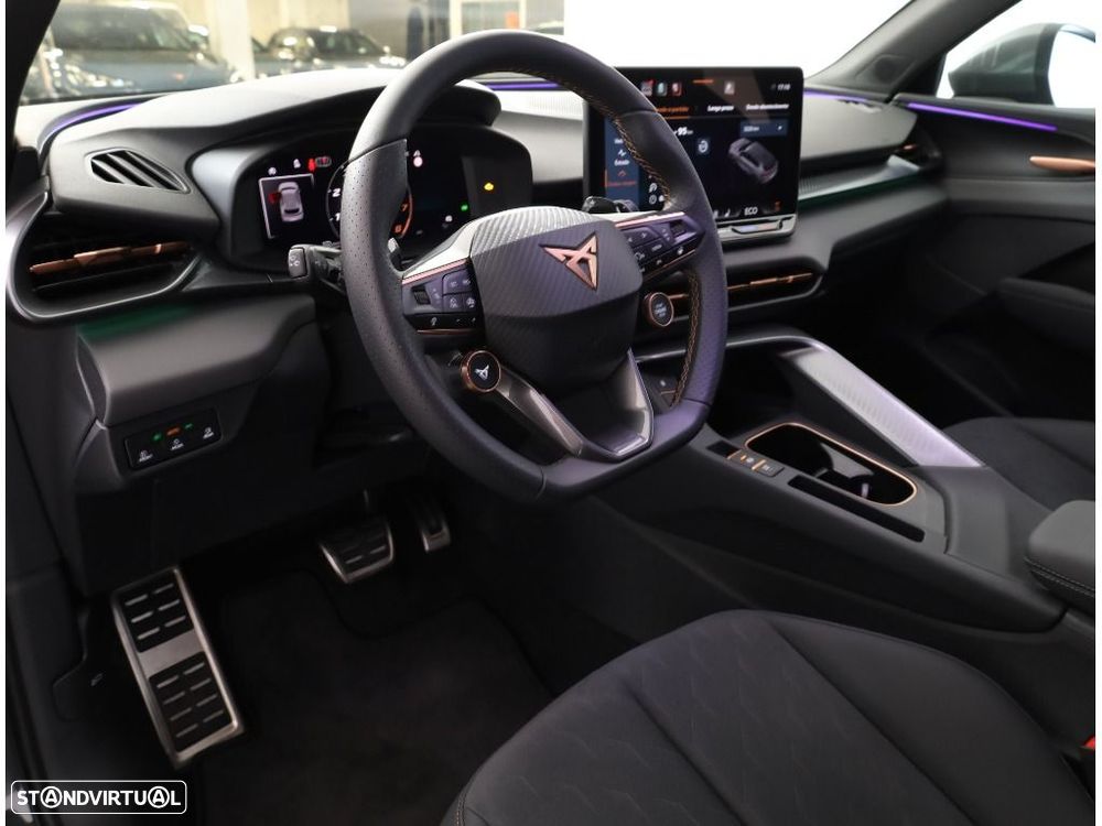 Cupra Terramar 1.5 e-Hybrid VZ DSG - 11