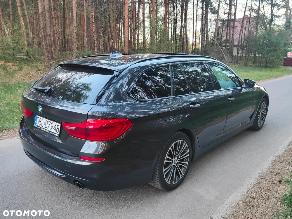 BMW Seria 5 520d Sport Line - 7