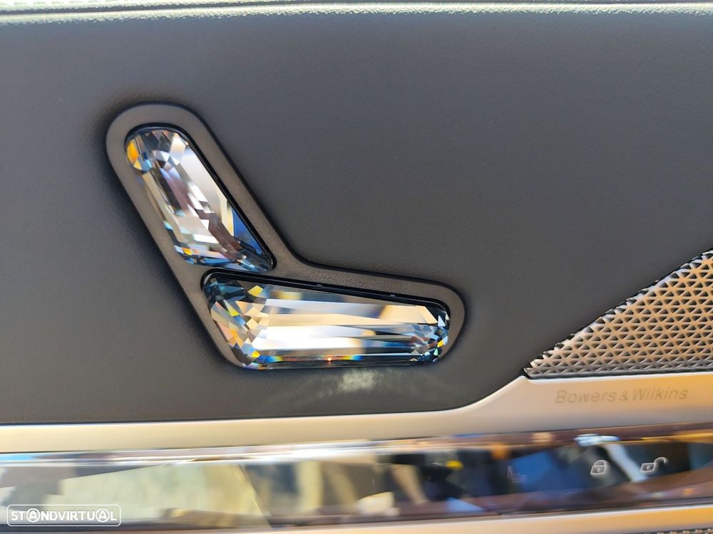 BMW 750 750e xDrive Pack Desportivo M - 15