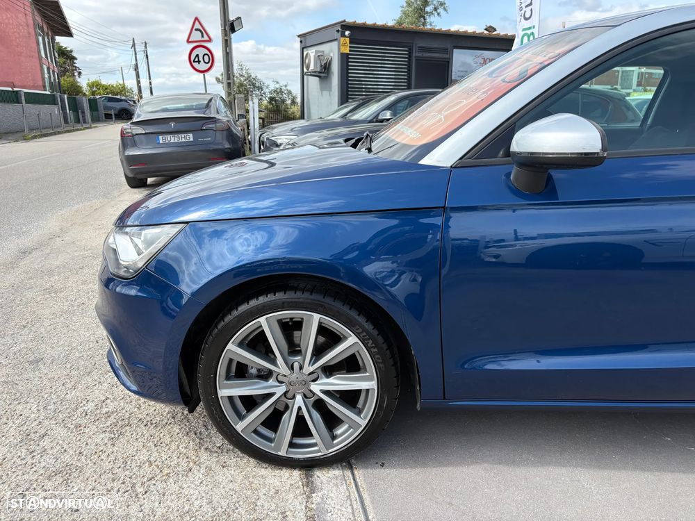Audi A1 1.6 TDI Attraction - 4