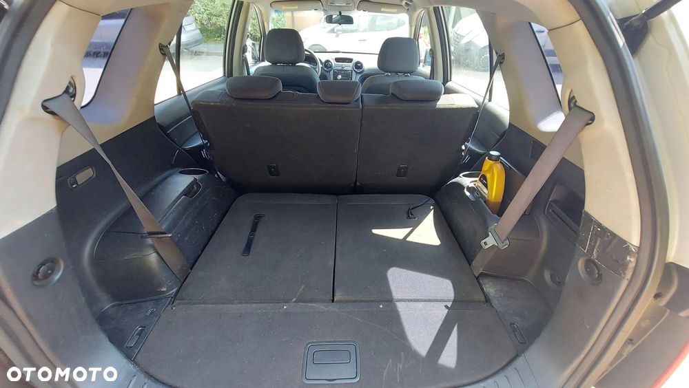 Kia Carens 2.0 CRDi Voyage 7os - 6