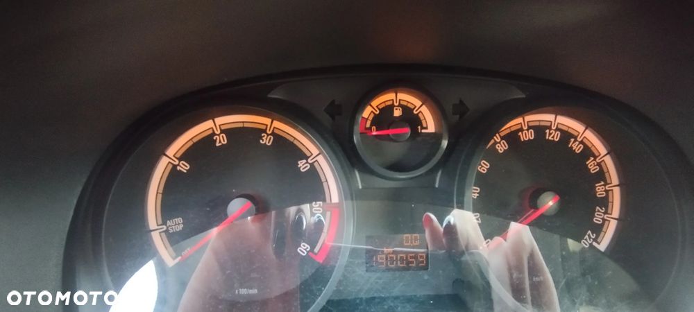 Opel Corsa 1.3 CDTI Edition / Active ecoFLEX - 10